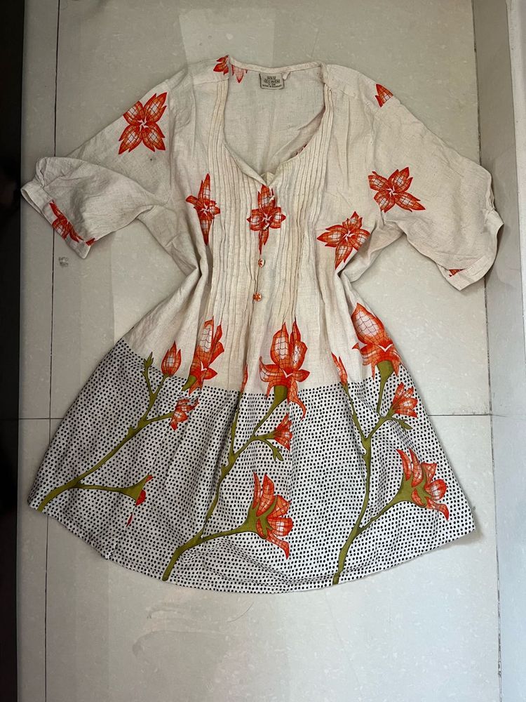Stylish Cream Floral Print Short Kurta