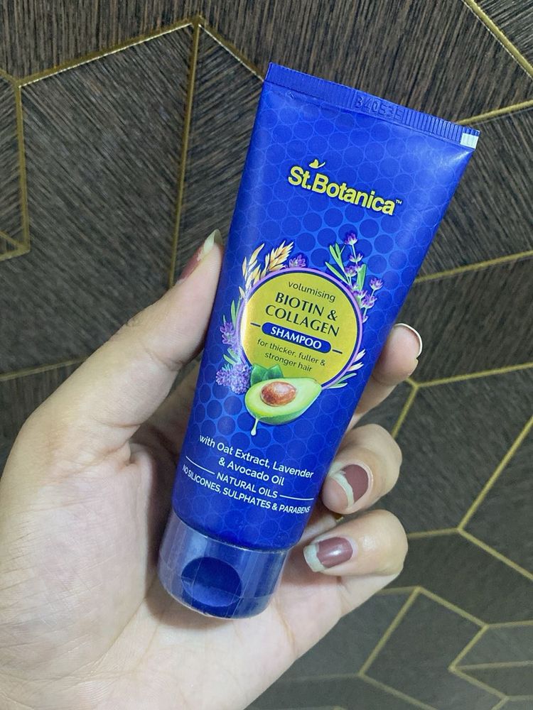 St.Botanica Biotin &amp; Collagen Shampoo