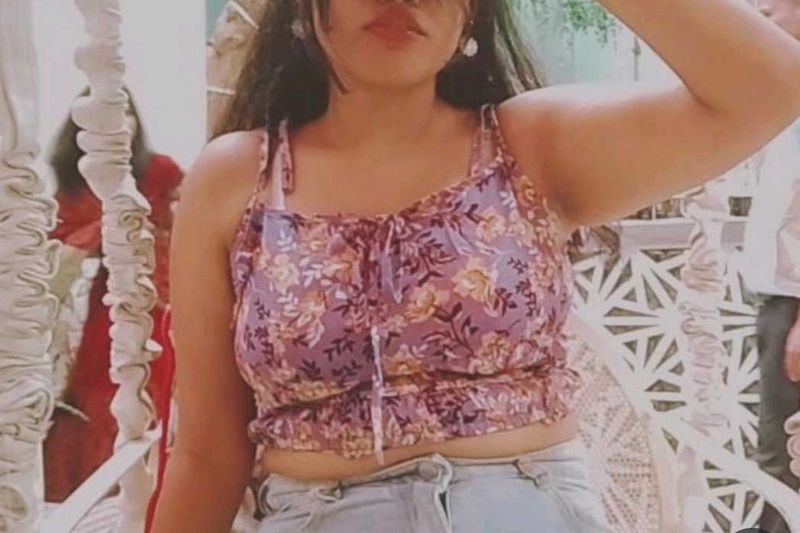 Floral Print Crop Top
