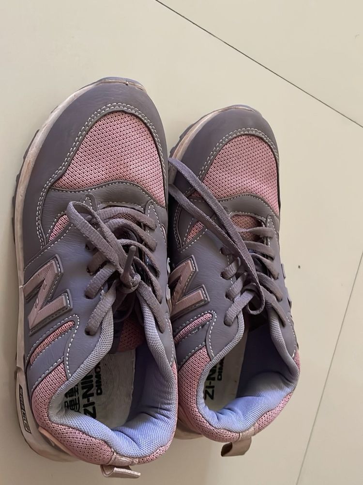 New Balance Sneakers