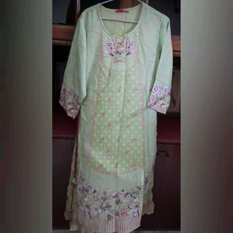 Light Green Printed layered Kurta With Side adjust