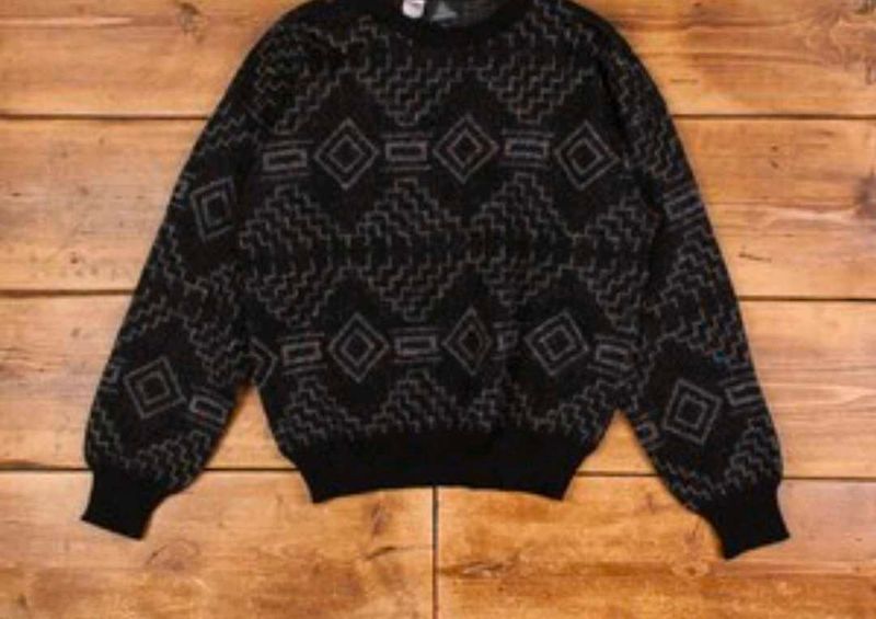 Very Beautiful Warm Sweater Like Top