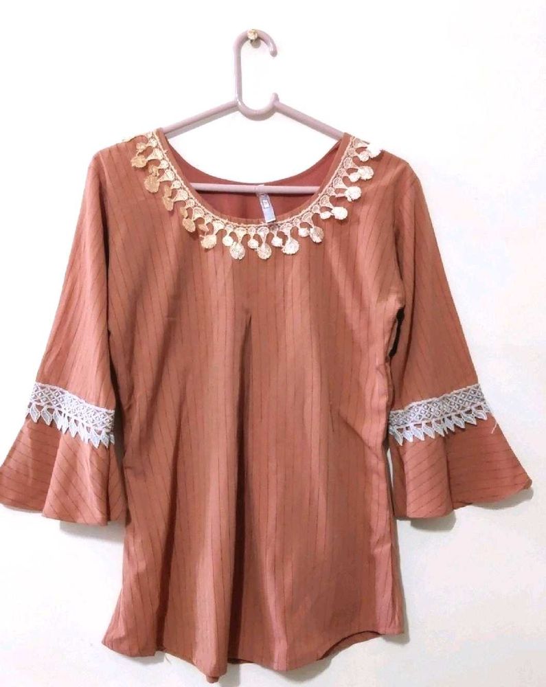 Elegant peach Top