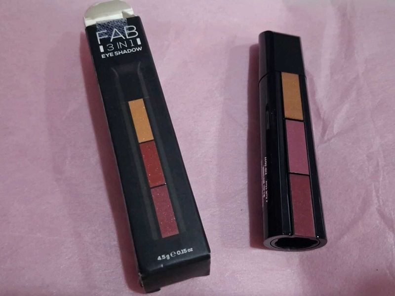 FAB 3-in-1 Eyeshadow Palette