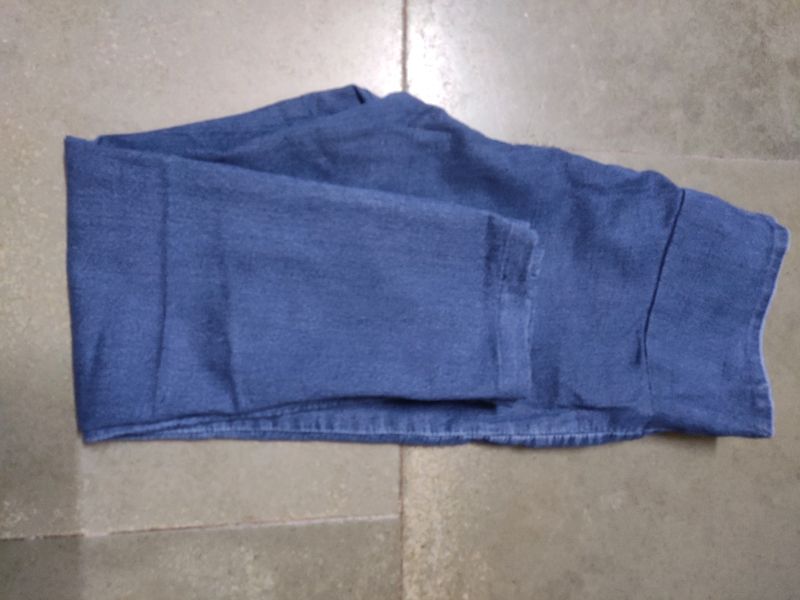Jean's