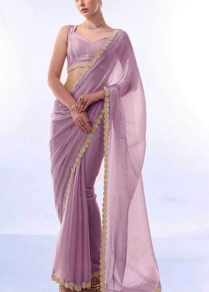 OFFER🎉Shimmering Lavender Saree with blouse