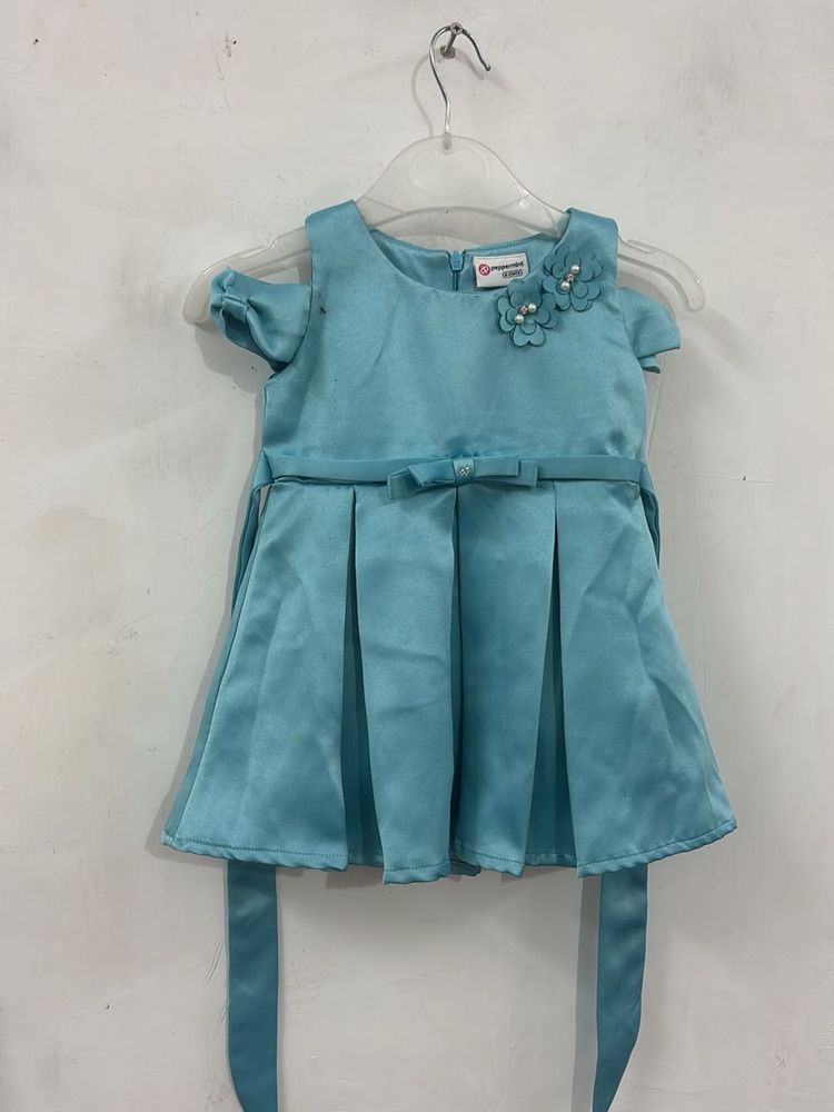 Girls Sea Green Satin Finish Cold Shoulder Dress