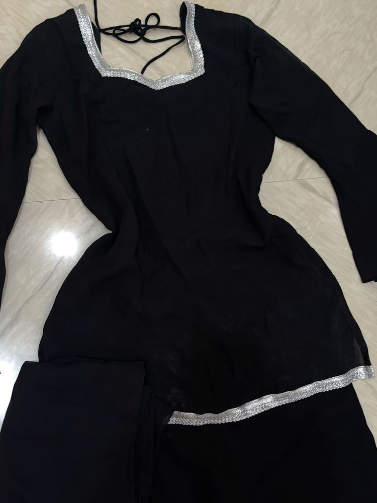 Elegant Black Kurta Set