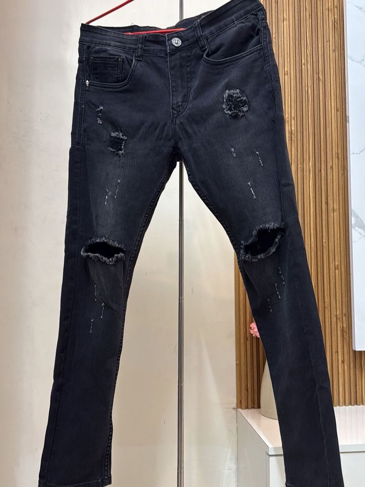 Men's Black Ripped Jeans