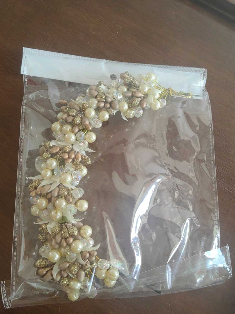 Elegant Pearl Hair Accessory