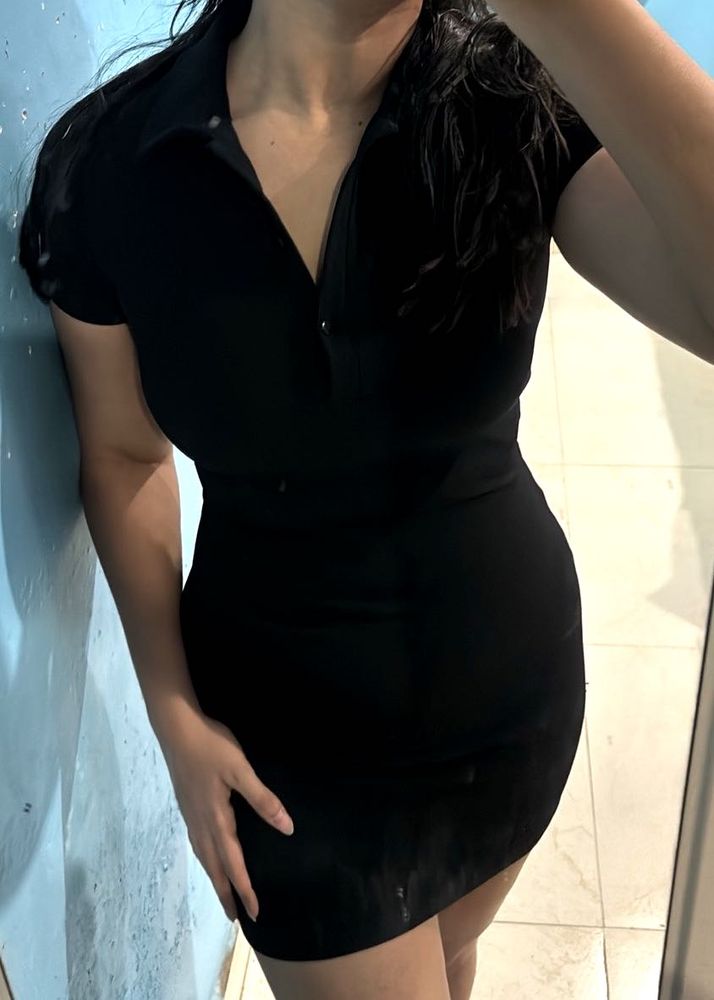 H&amp;M divided Chic Black Mini Dress(S)