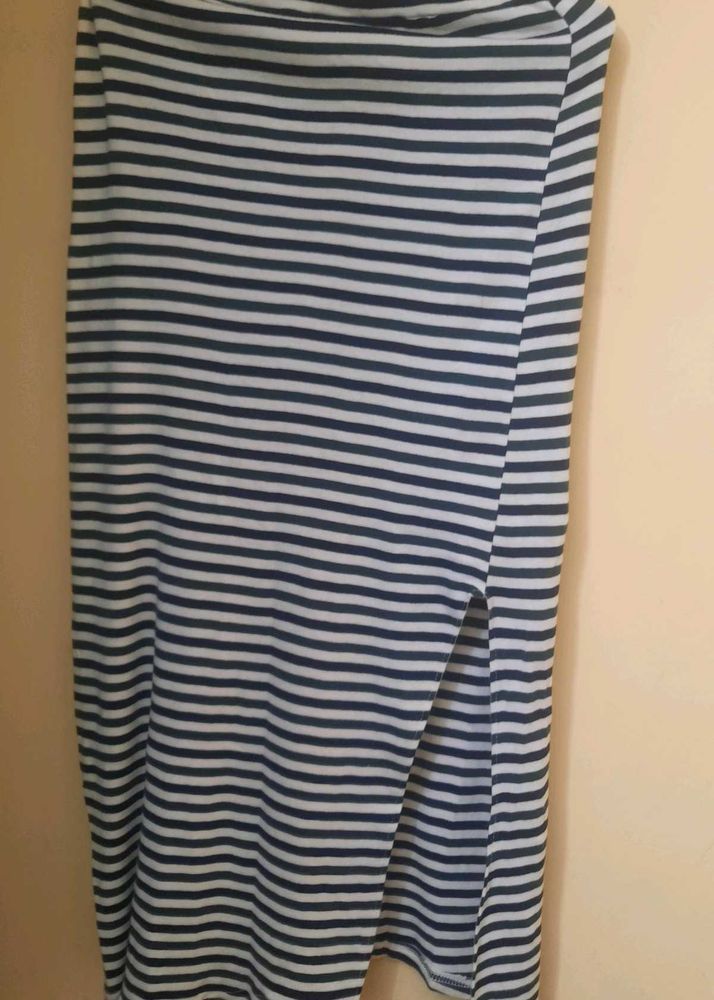 side cut skirt