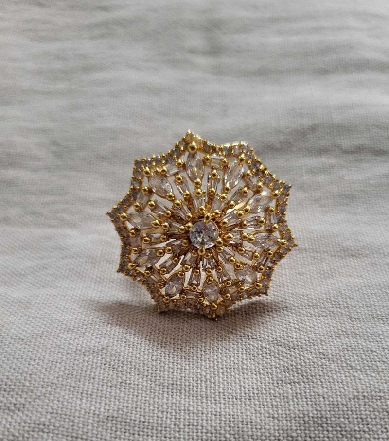 Sparkling Statement AD Ring