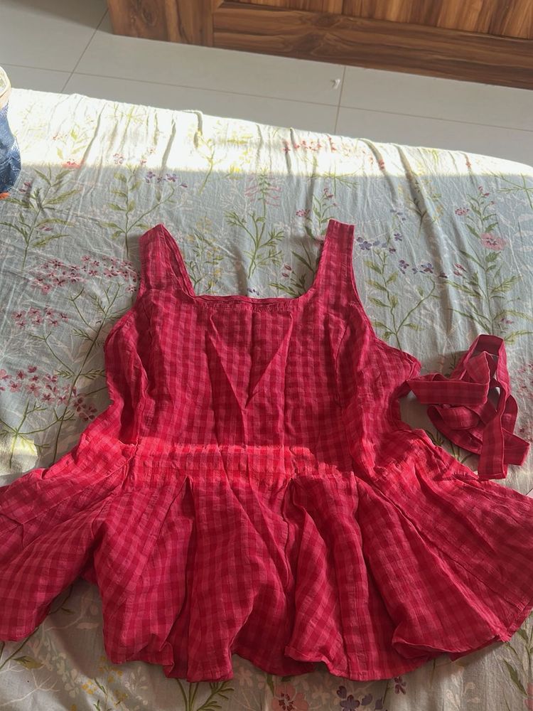Chic Pink Gingham Peplum Top