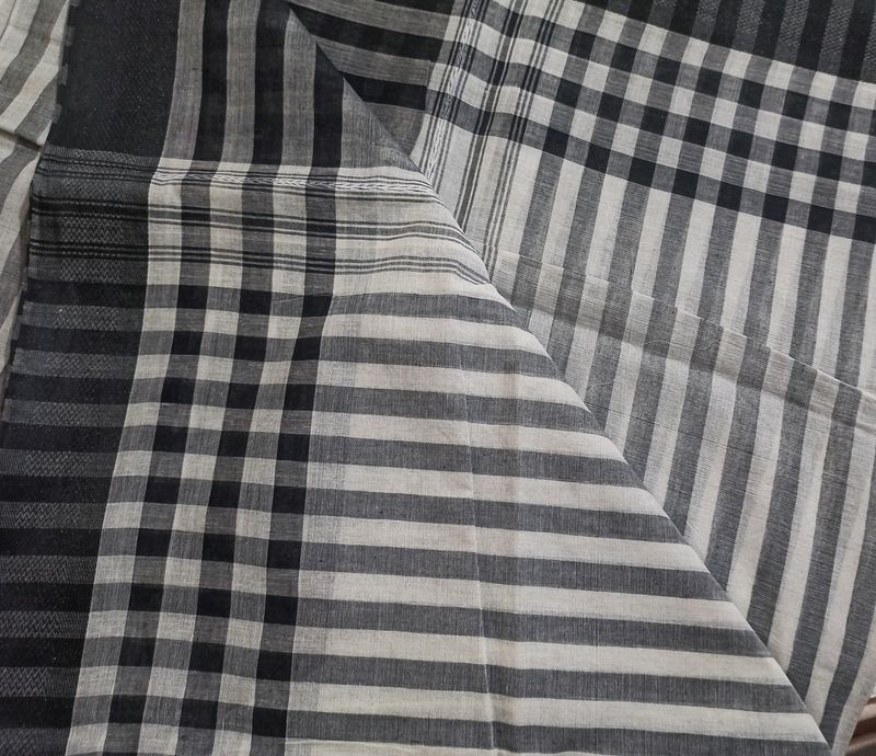 Black and White Plaid Scarf