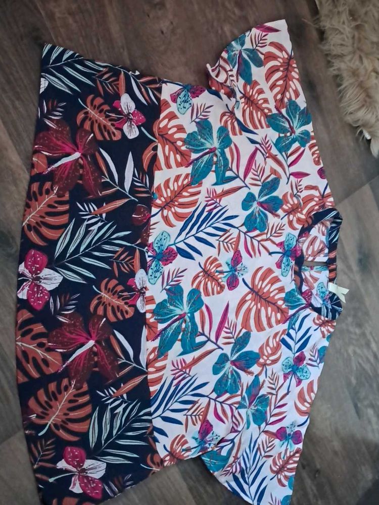 Tropical Print Split Top