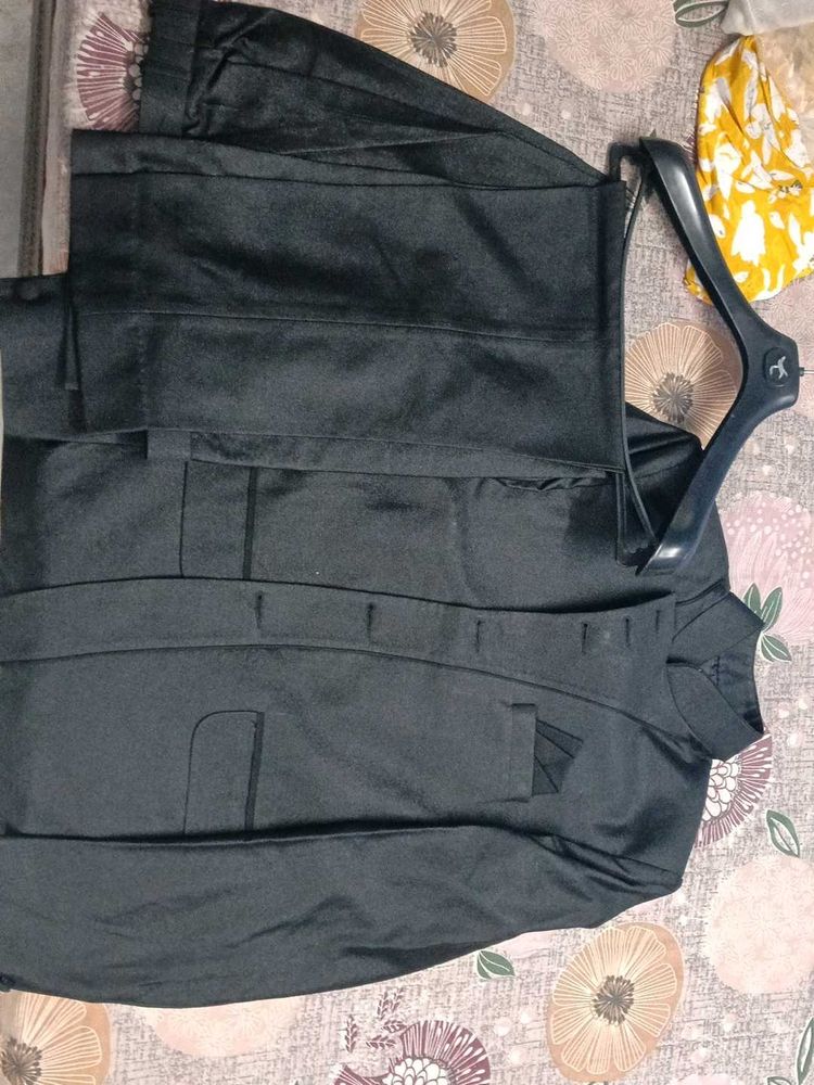 Men's Black formal blazer