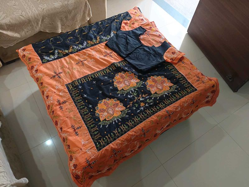 Beautiful Silk Saree With Matching Blouse