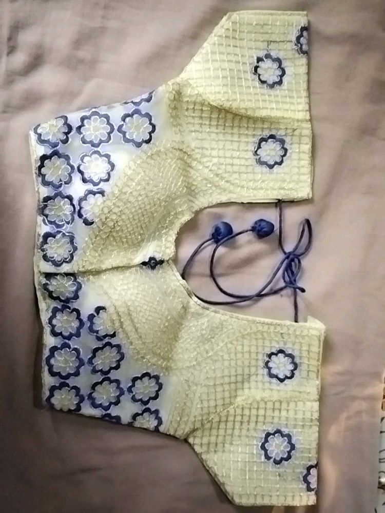 new Floral Pattern Blouse
