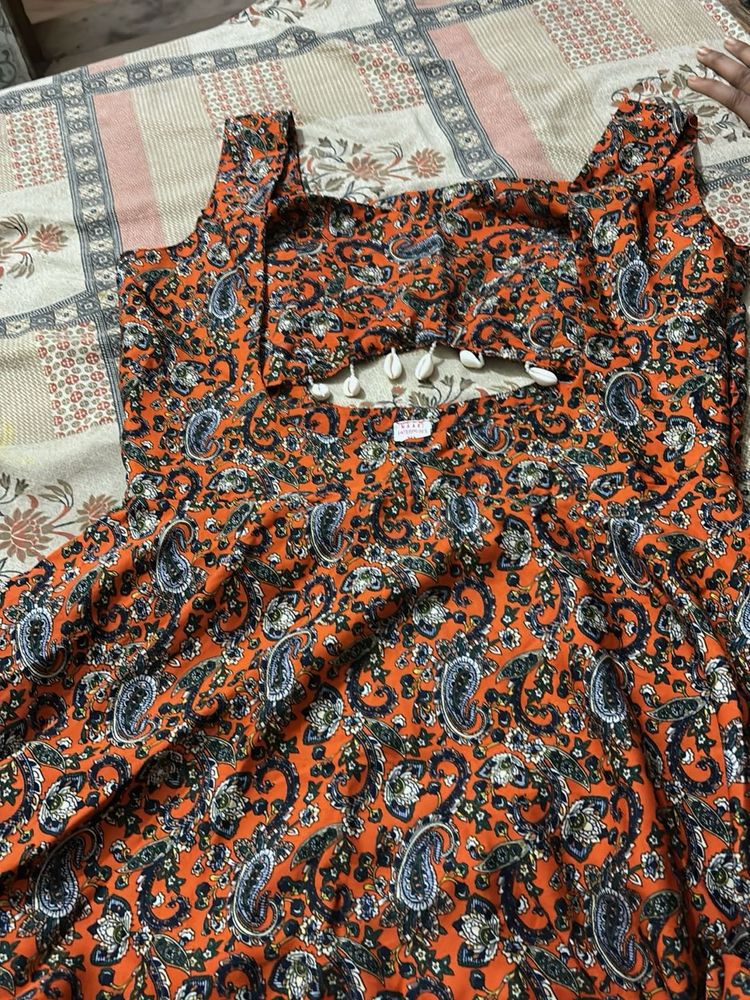 Vibrant Paisley Print Kurta Set