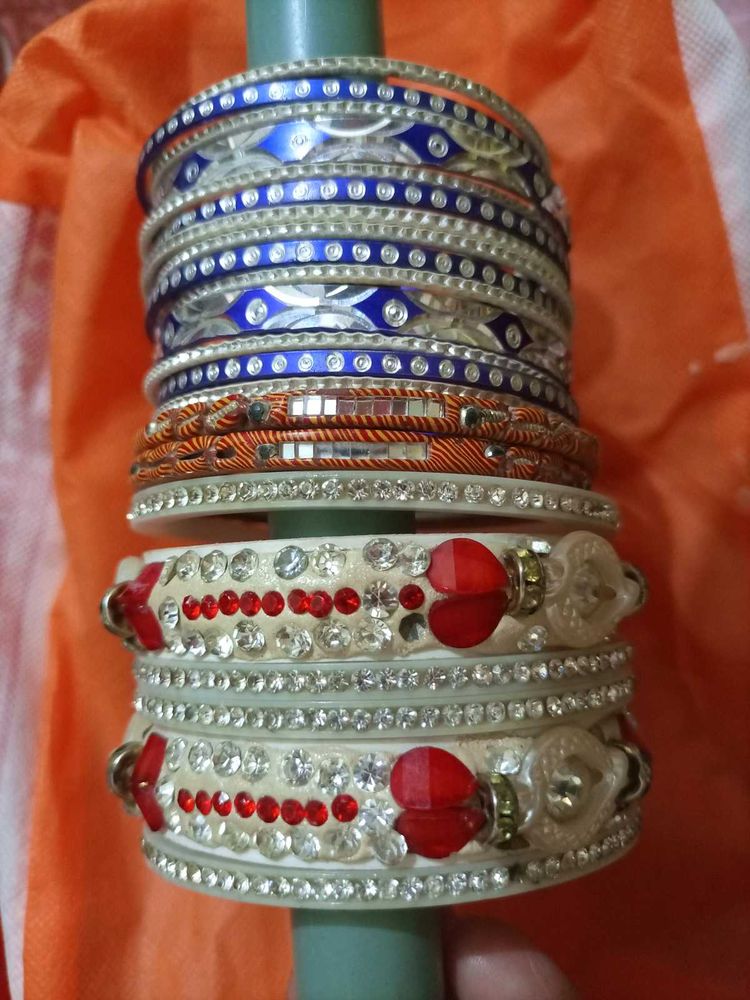White &amp; Red Stone Seep♥️&amp; blue metals bangles💙