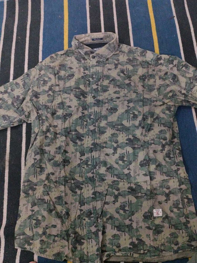 Camouflage Print Button-Down Shirt