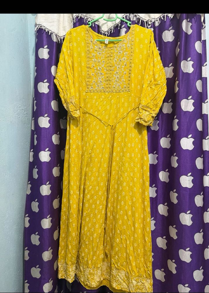 stylum Yellow Embroidered Kurta
