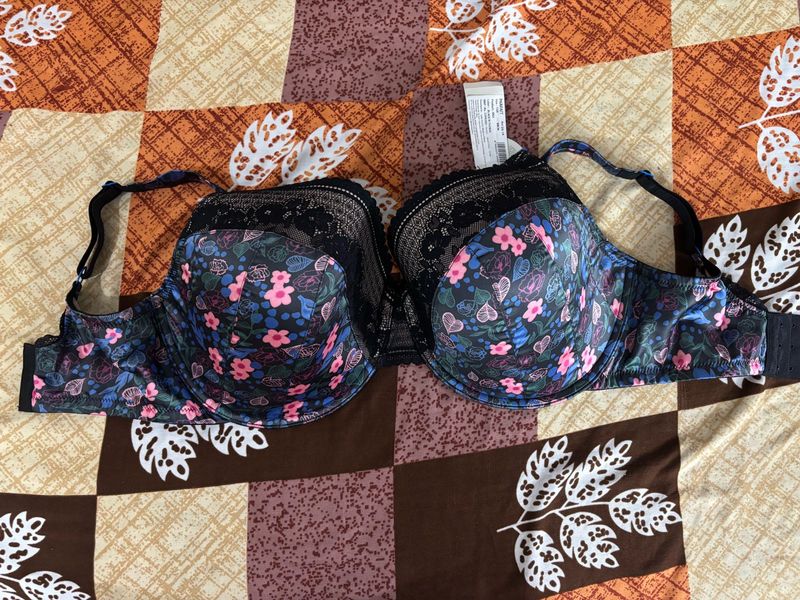 Floral Print Bra with Lace Trim