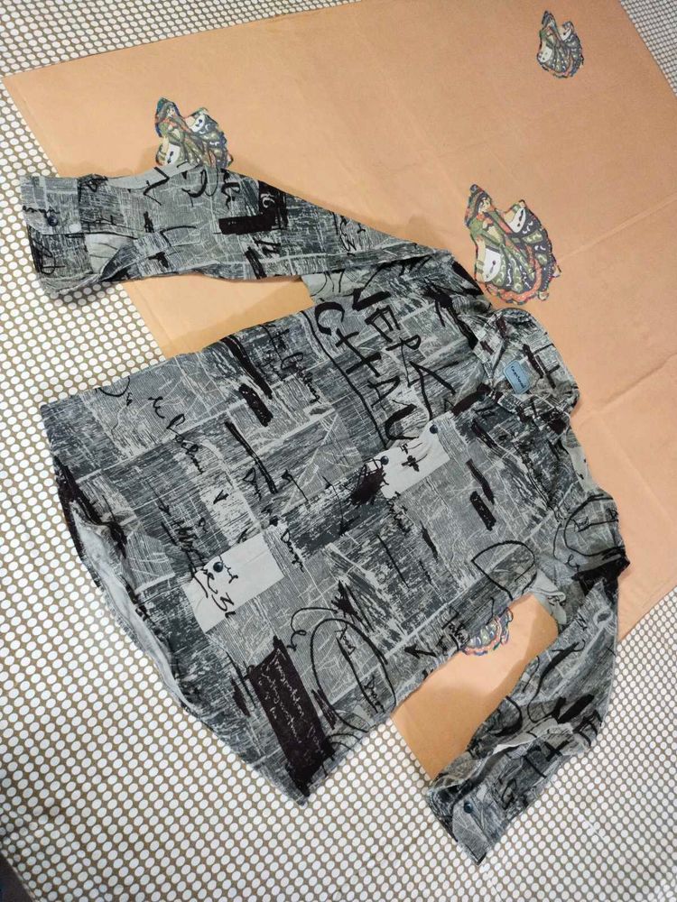 Abstract Print Full Sleeve Shirt