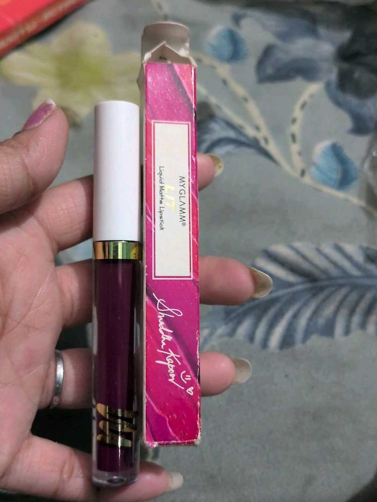 MyGlamm Liquid Matte Lipstick