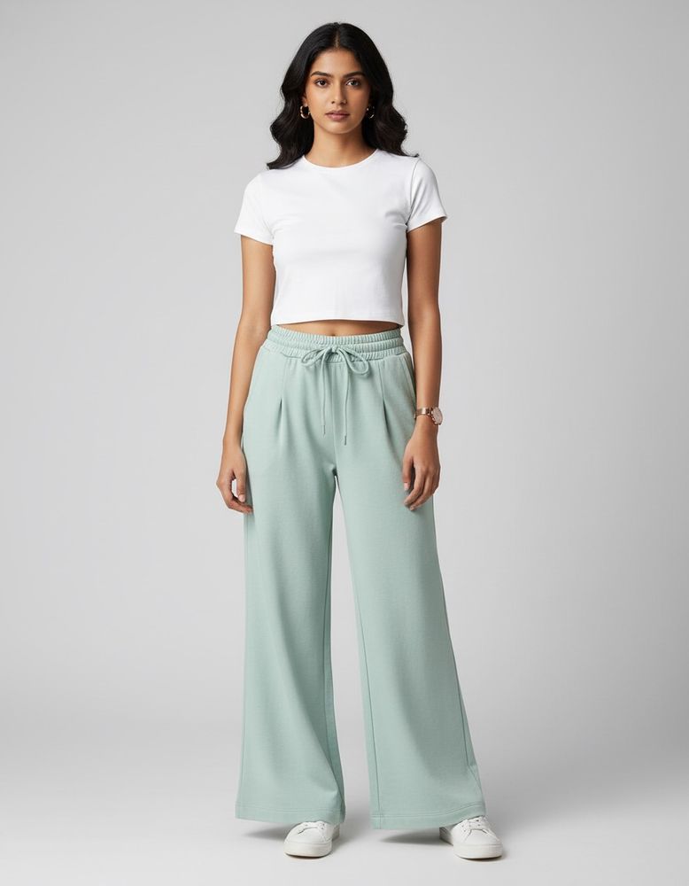 H&amp;M Pleat Detailed Flared Joggers