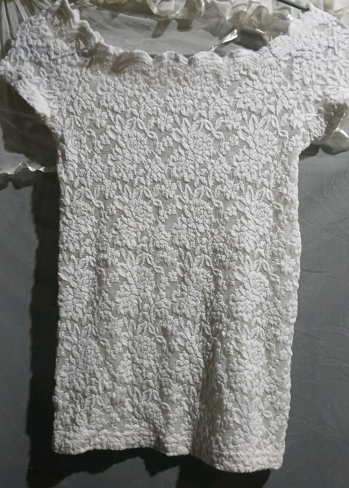 White Lace Puff Sleeve Top