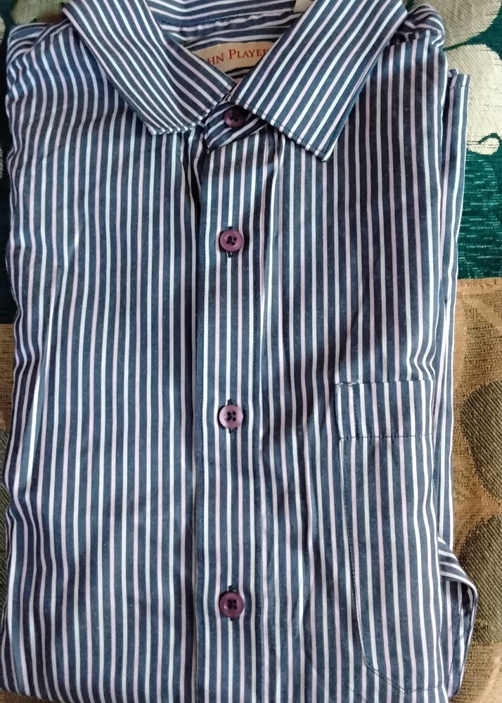 Brand New Mens Shirt