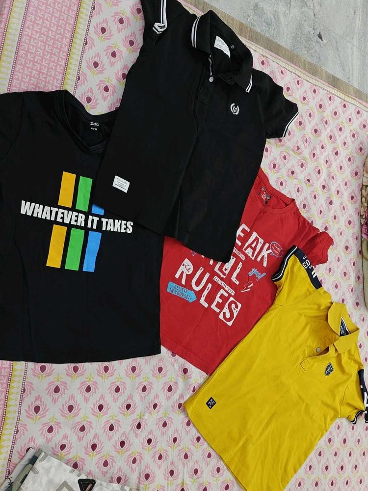 Bundle of 4 Graphic T-Shirts