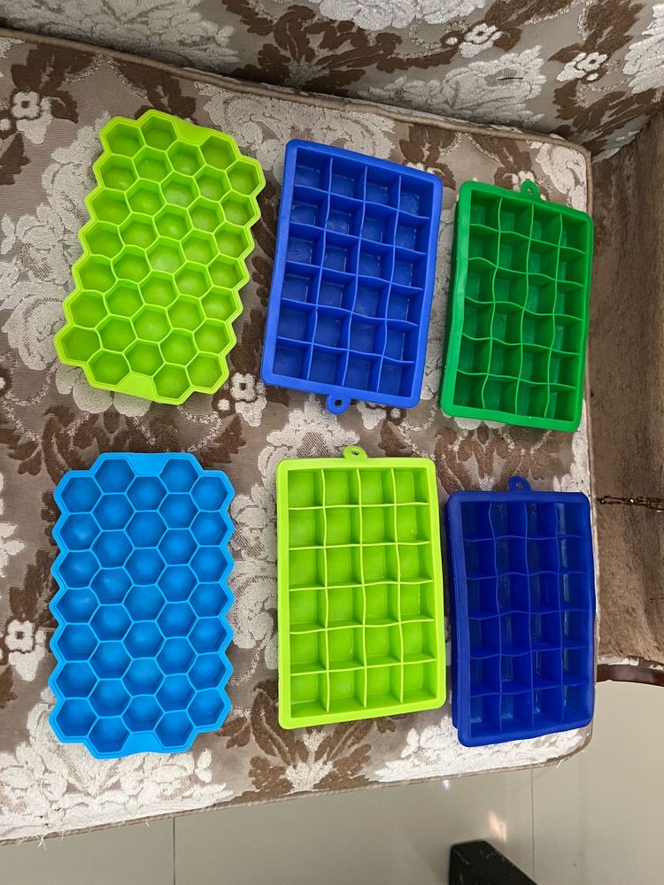 Ice Cube Trays (Set of 6)