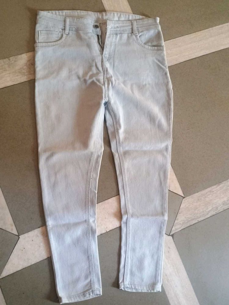 Light Wash Denim Jeans