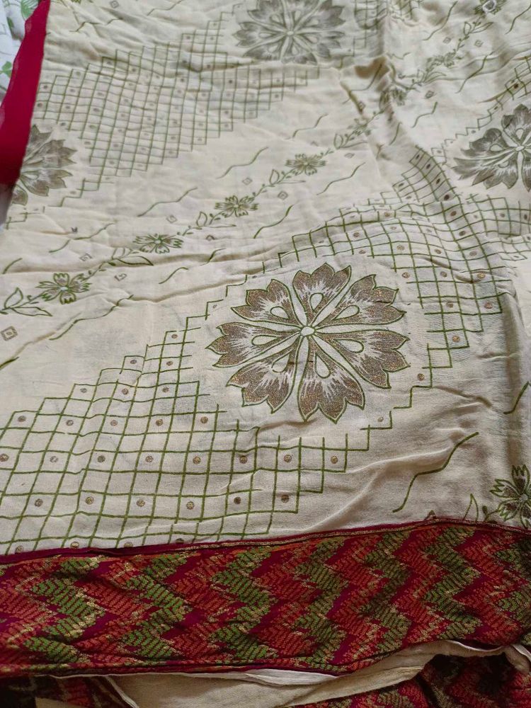 pure cotton Cream &amp; Gold Floral Print Saree