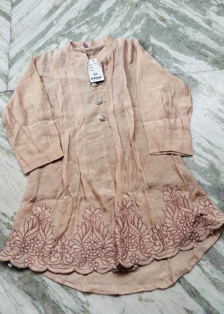 Elegant Embroidered Kurta