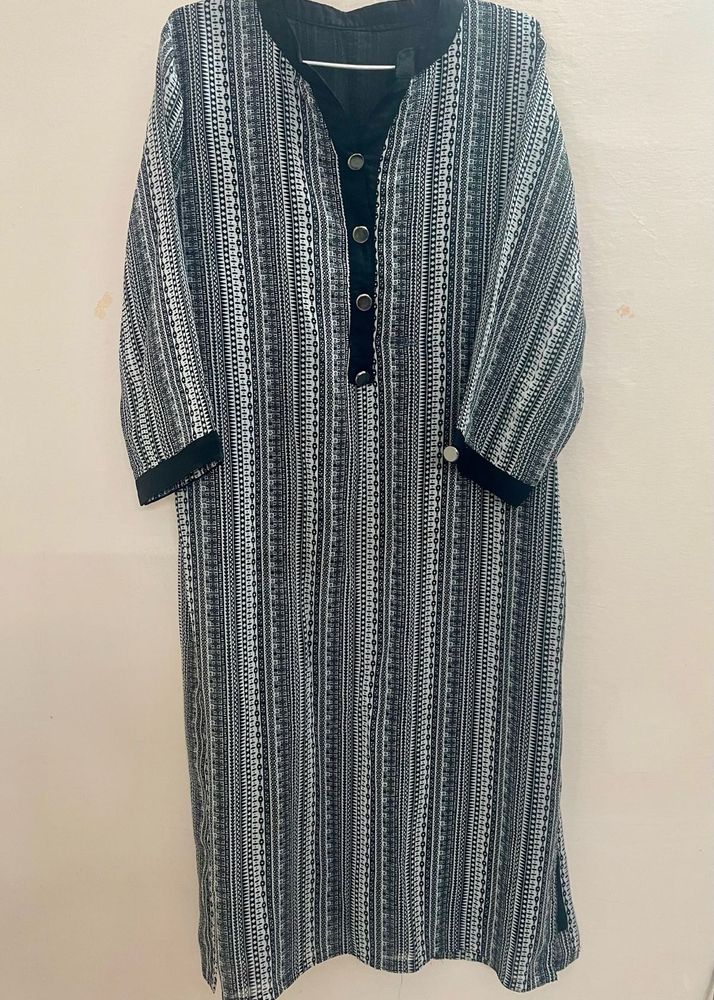 Georgette Black &amp; White Cloth Material