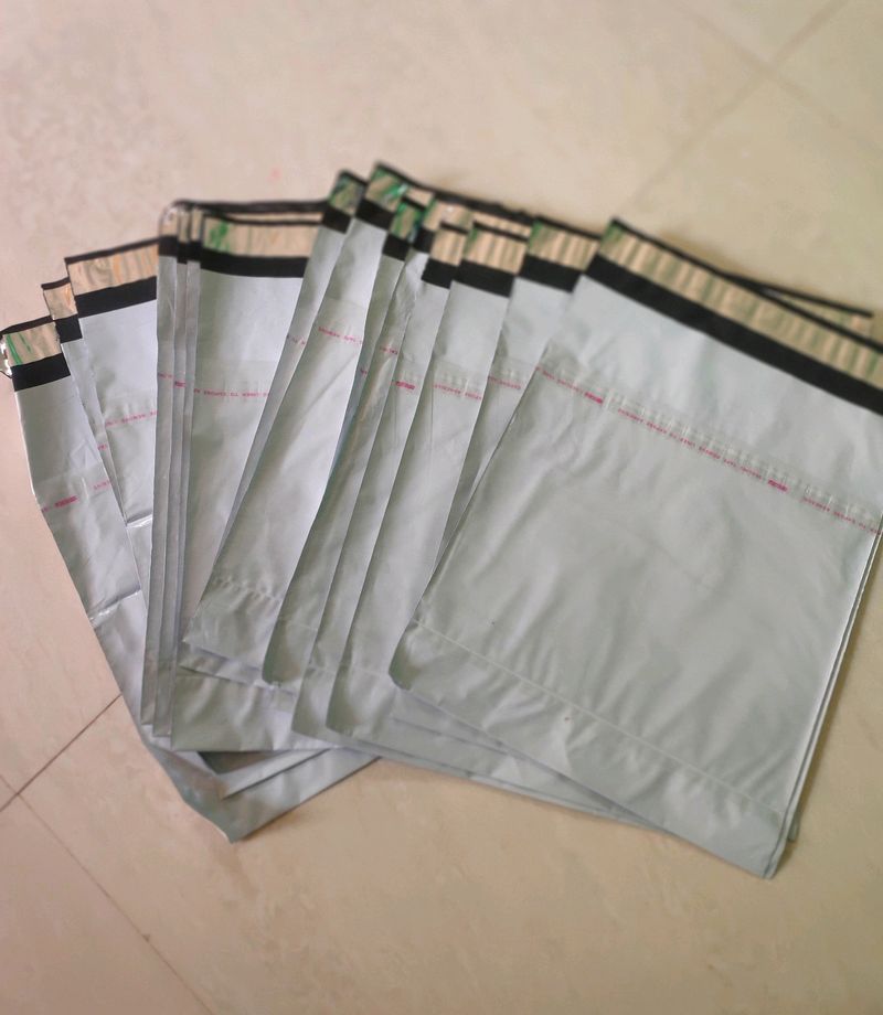 15 Shipping Bags With Pod