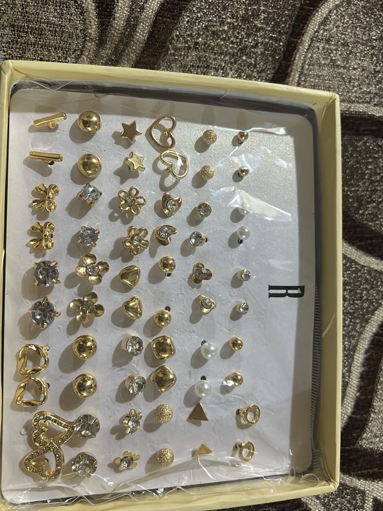 Stud Earring Set - Gold &amp; Crystal