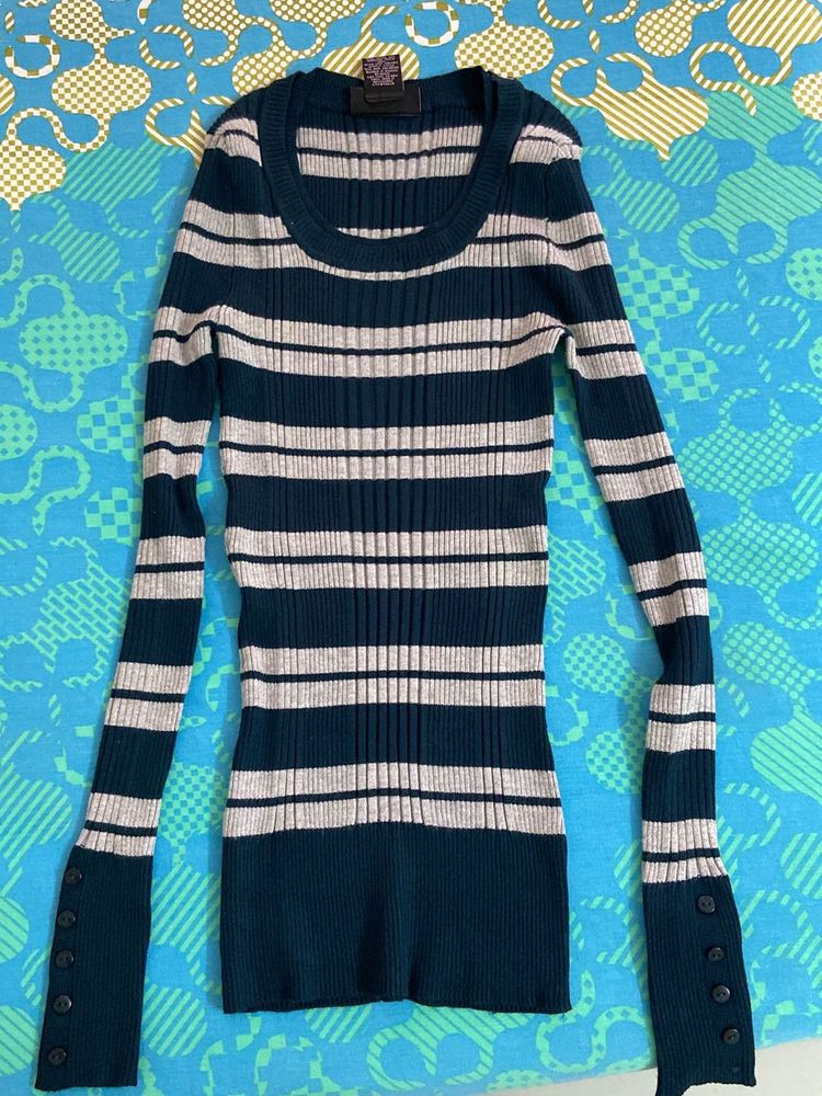 Stretchable Top