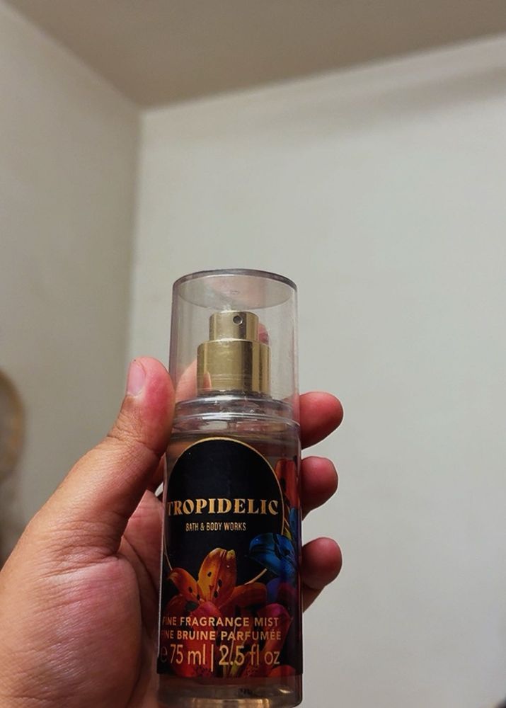 Bath &amp; Body Works "Tropidelic" Fine Fragrance Mist