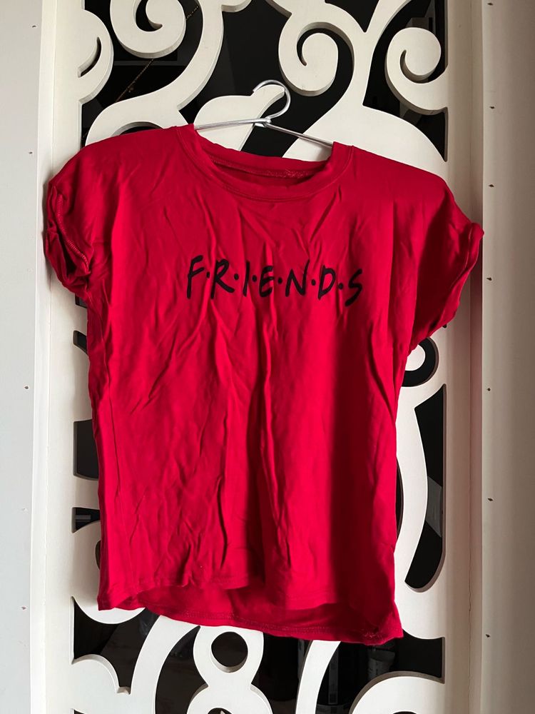 Friends Graphic Tee
