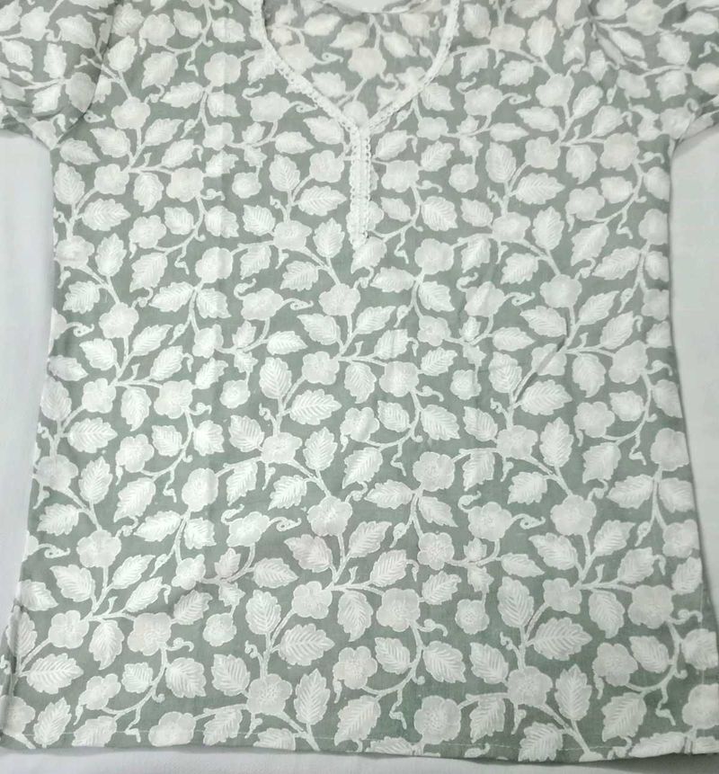 Grey Floral Embroidered Short Kurta