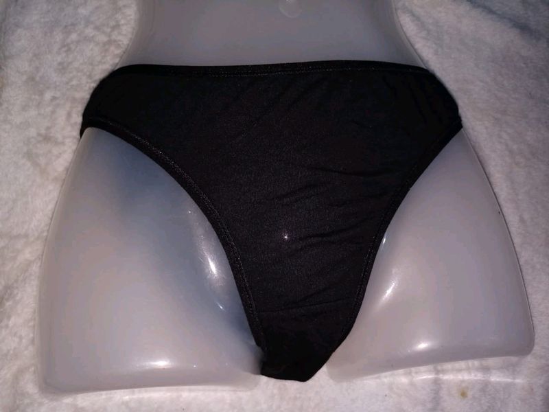 ⚛️ 30 Size Black Hot