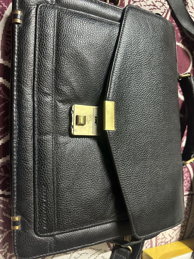 Genuine Leather bag 💼