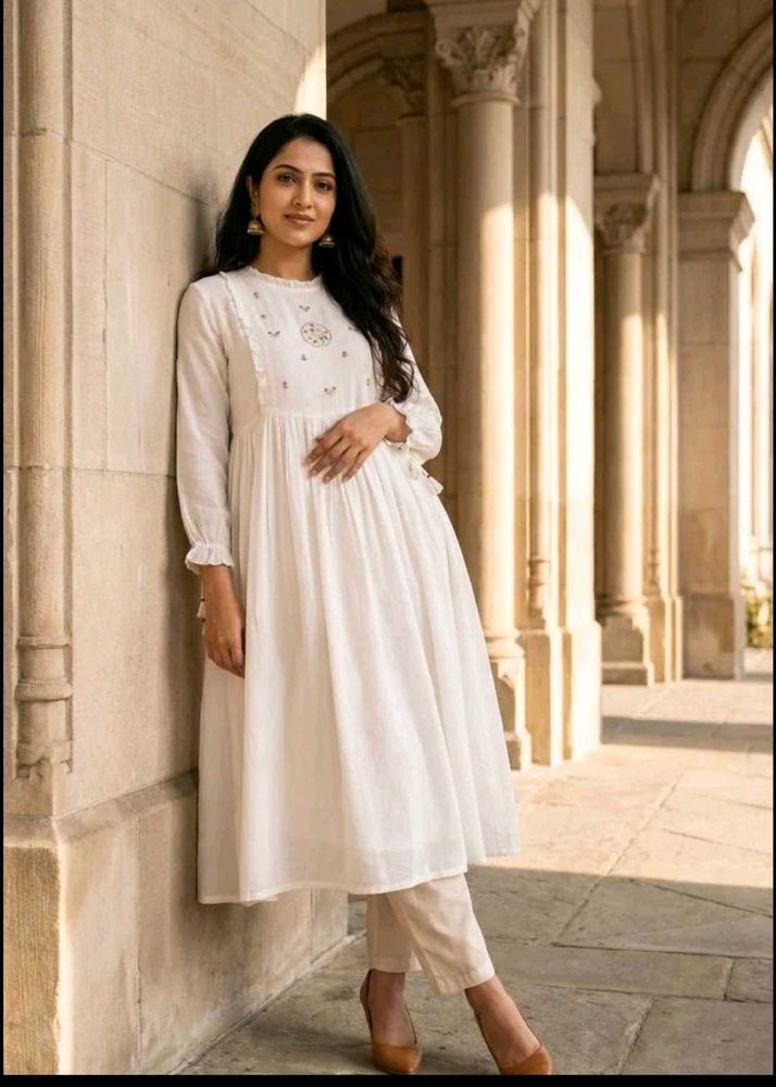 Elegant White Kurta Set