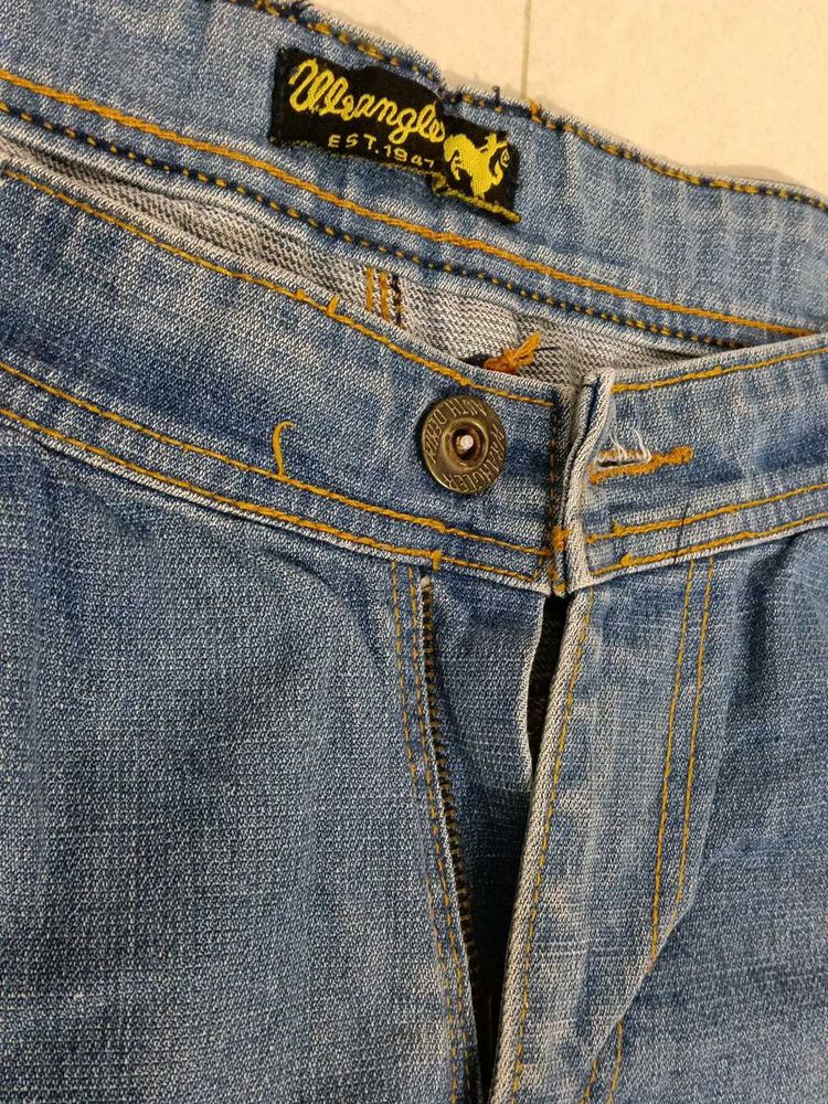 Wrangler Jeans - Classic Denim