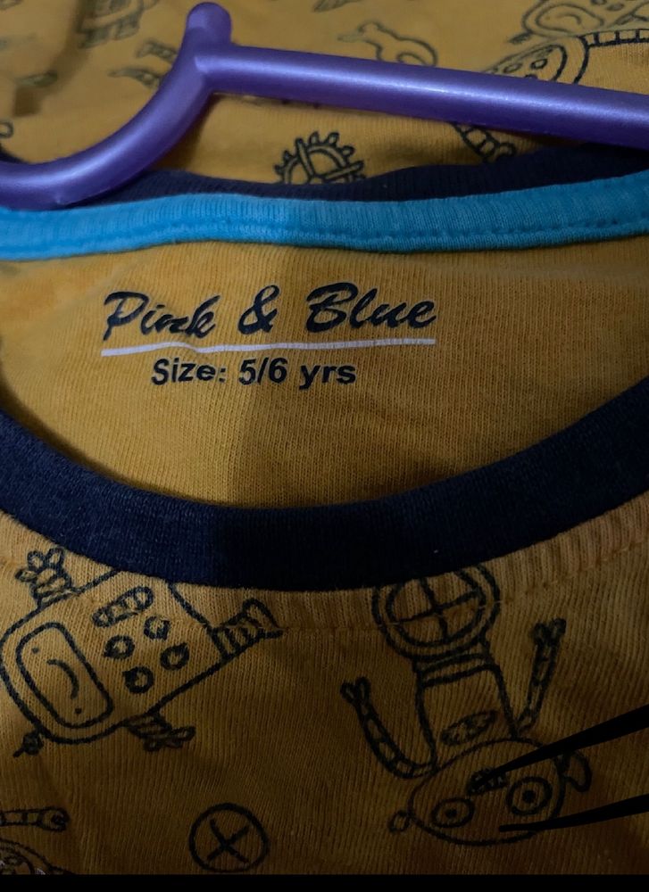 Pink &amp; Blue Brand T-shirt